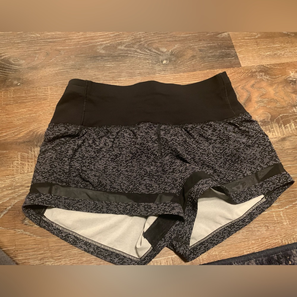 Lulu lemon speed up short